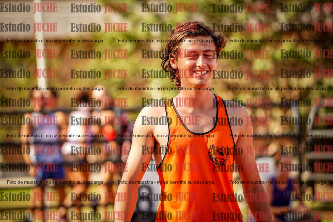 Fotos de los 100 m llanos de varones - FINAL U20