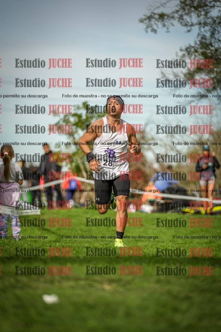 Fotos de la llegada del cross de 8000 m