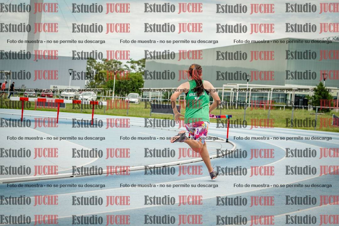 Fotos de las postas 4x200 m llanos de mujeres