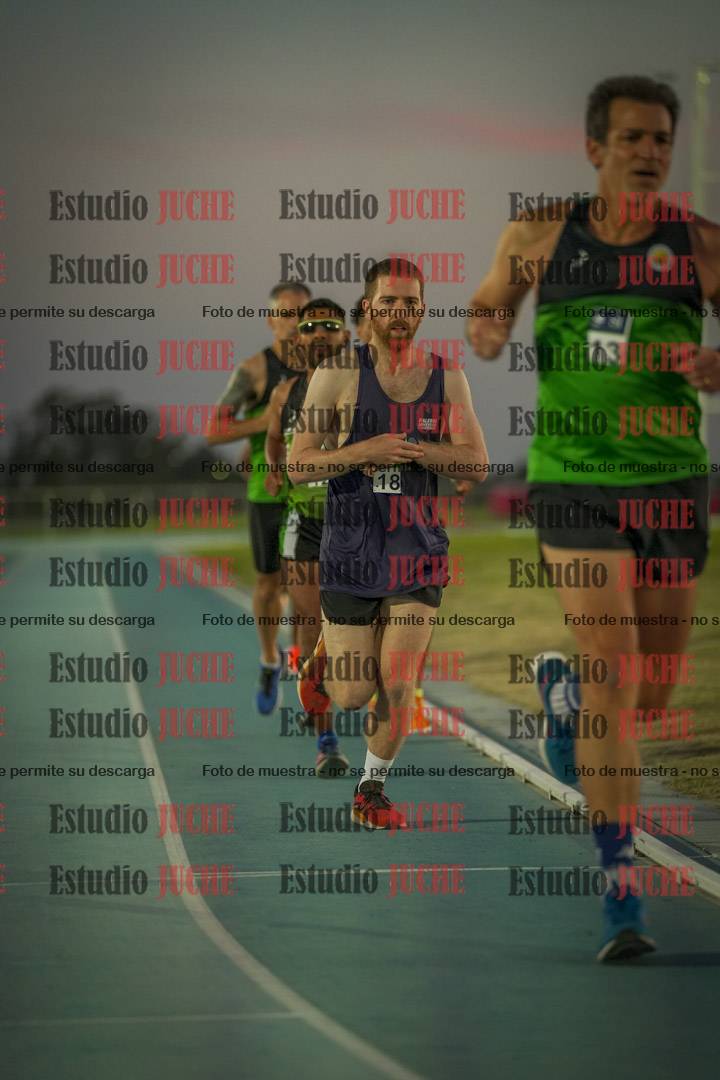 Fotos de los 3000 m llanos de varones