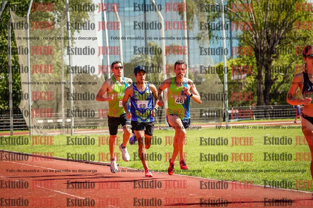 Fotos de los 5000 m llanos de mujeres y varones