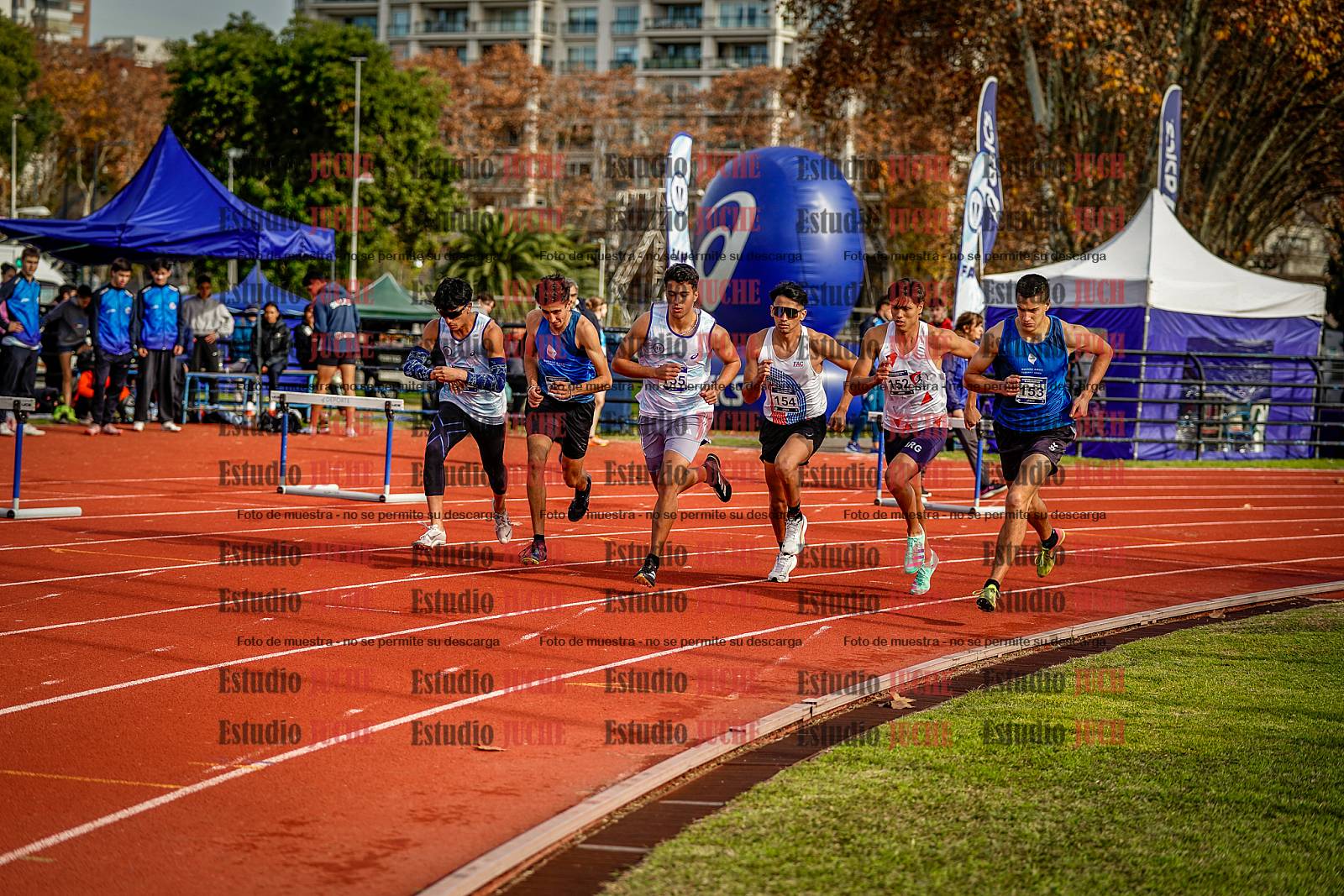 Fotos de los 1500 m llanos de varones - decatlón 10