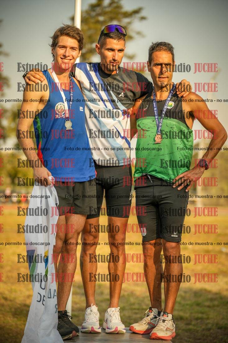 Fotos de algunos podios y extras del torneo
