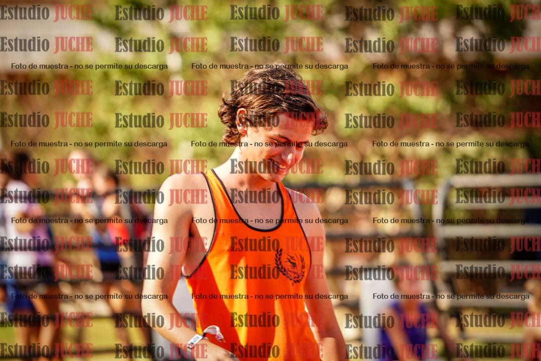 Fotos de los 100 m llanos de varones - FINAL U20