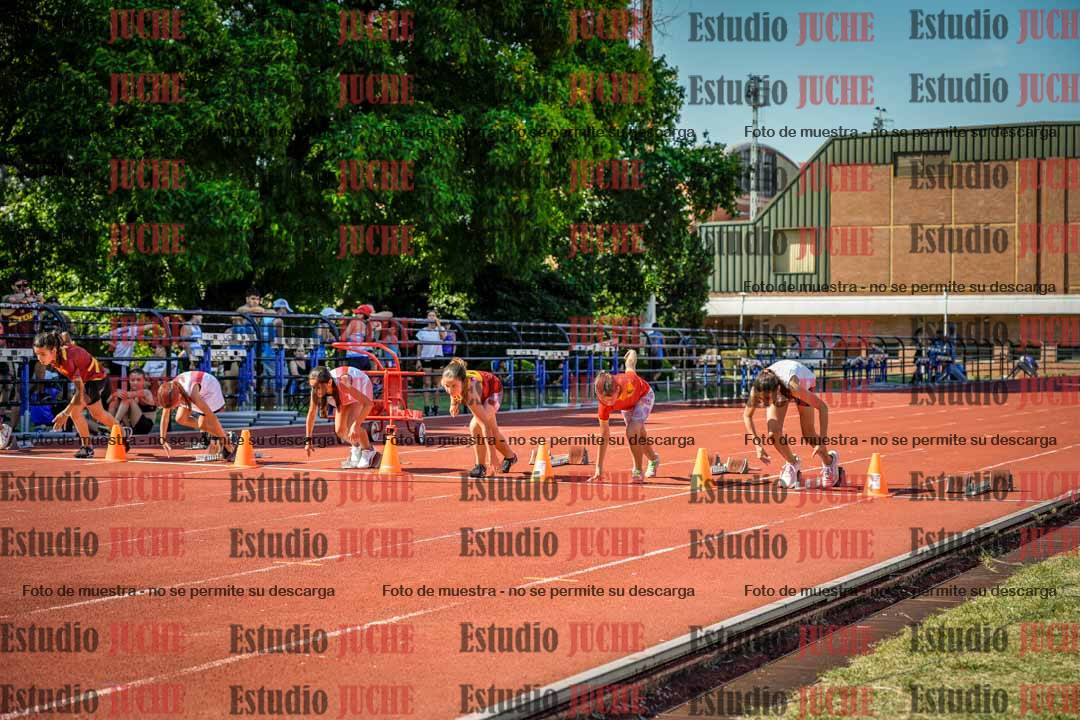 Fotos de los 50 m llanos de mujeres