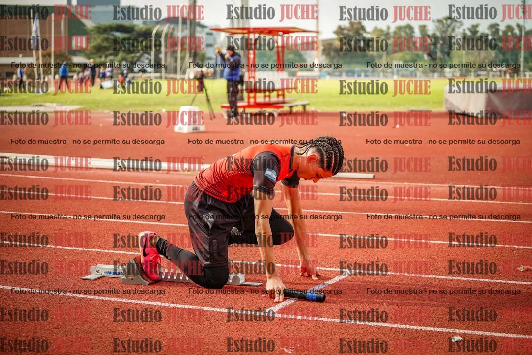 Fotos de las postas 4x400 m llanos de varones