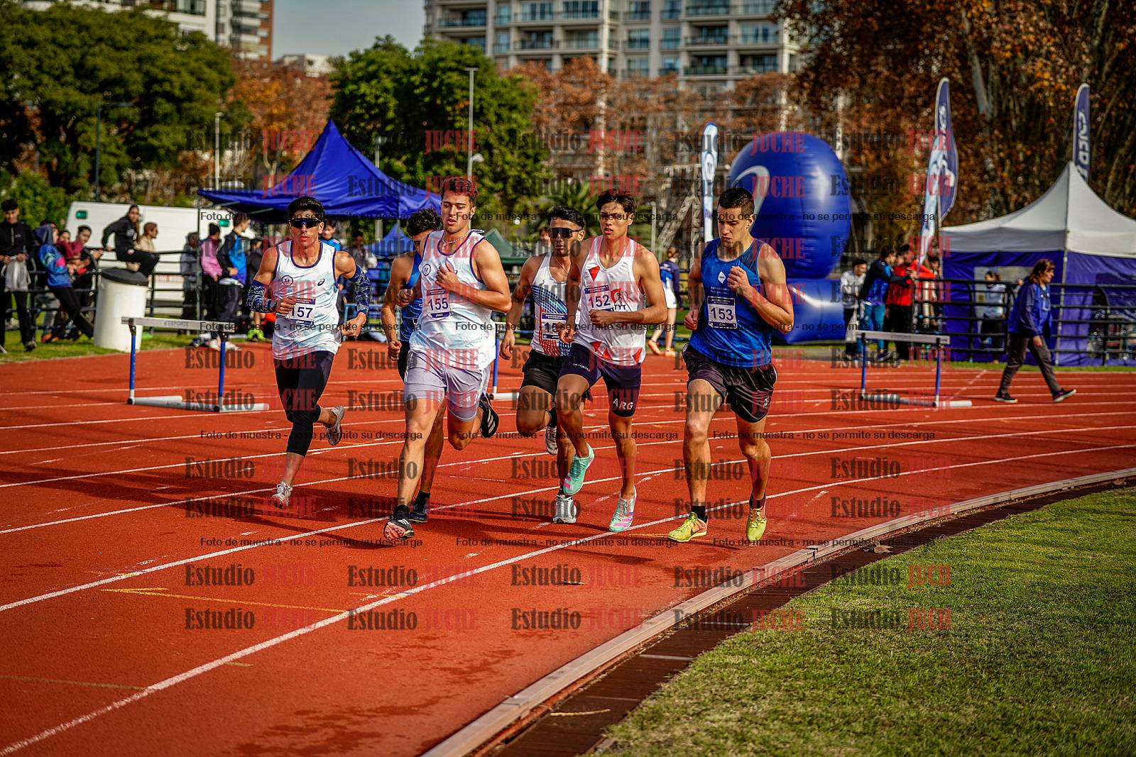 Fotos de los 1500 m llanos de varones - decatlón 10