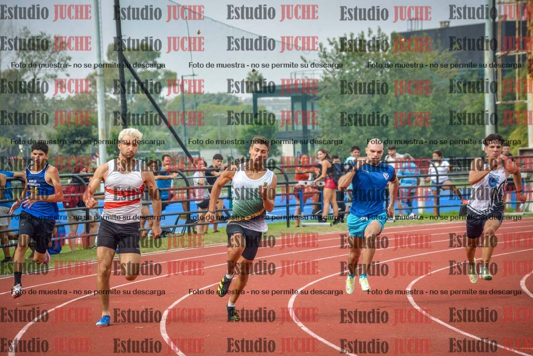 Fotos de los 200 m llanos de varones