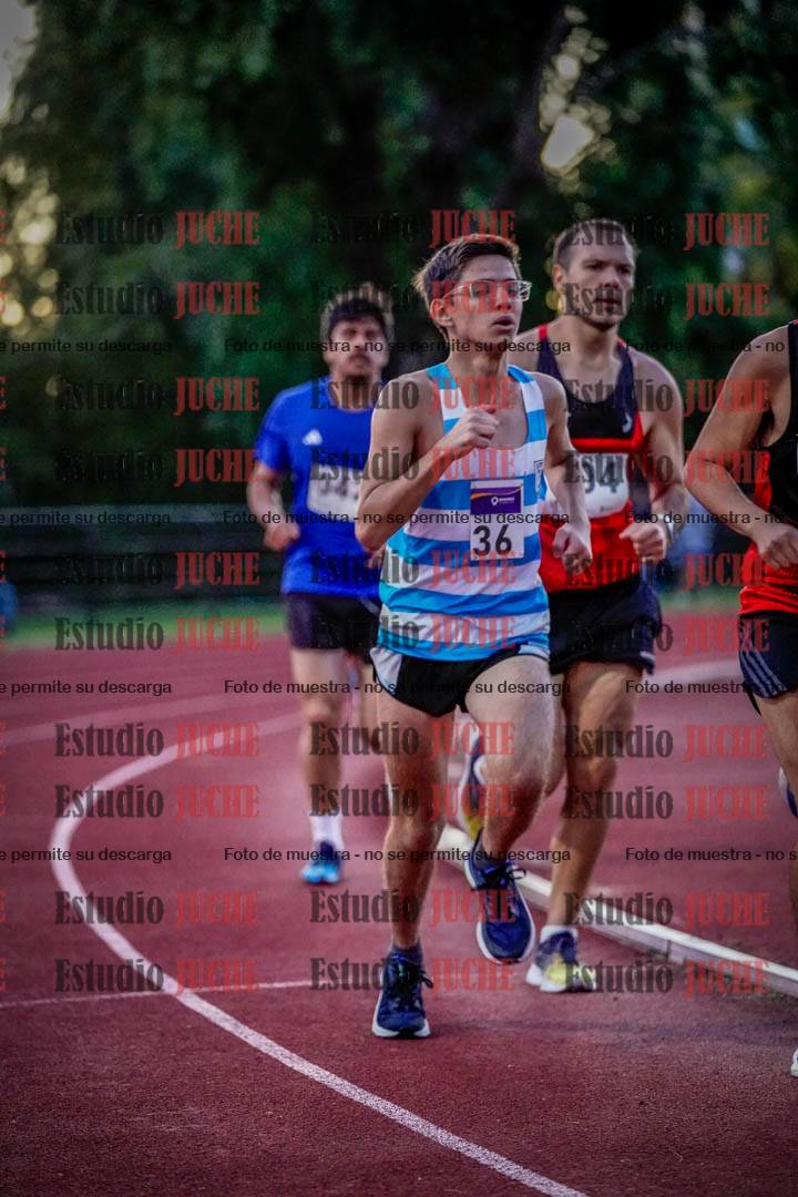 Fotos de los 1500 m llanos de varones