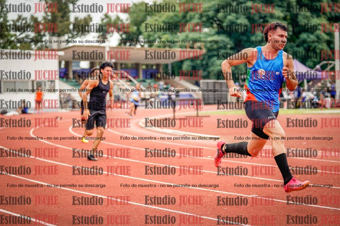 Fotos de los 400 m con vallas de varones