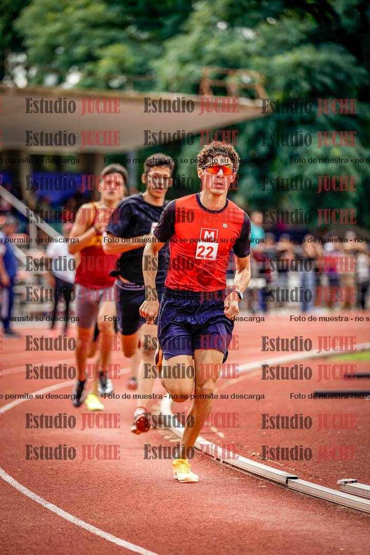 Fotos de los 800 m de varones