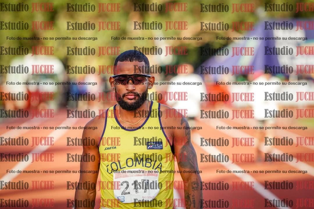 Fotos de algunos extras y podios del día 3
