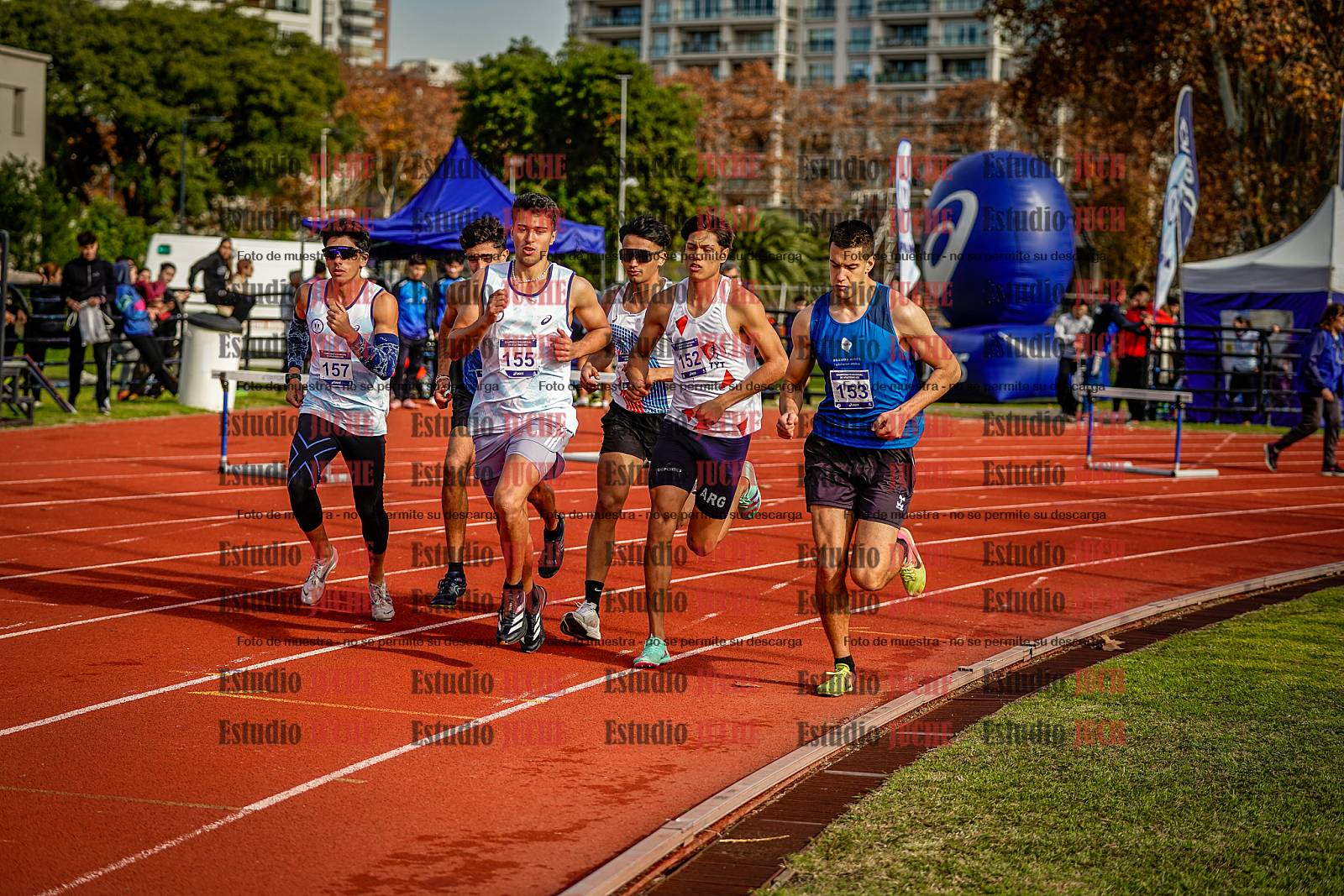 Fotos de los 1500 m llanos de varones - decatlón 10