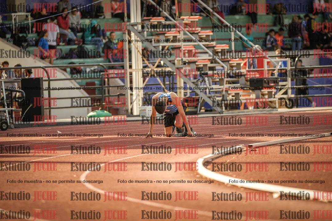 Fotos de los 400 m llanos de varones