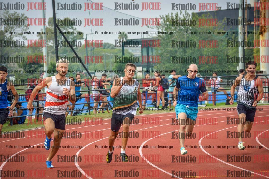 Fotos de los 200 m llanos de varones