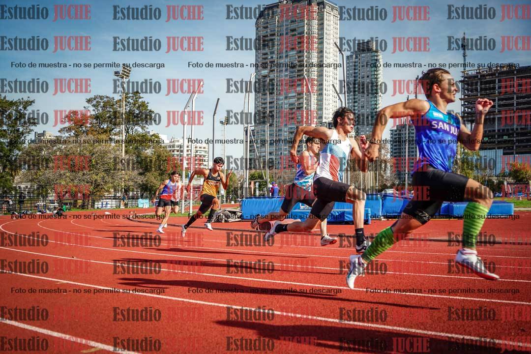 Fotos de los 200 m llanos de varones - FINAL