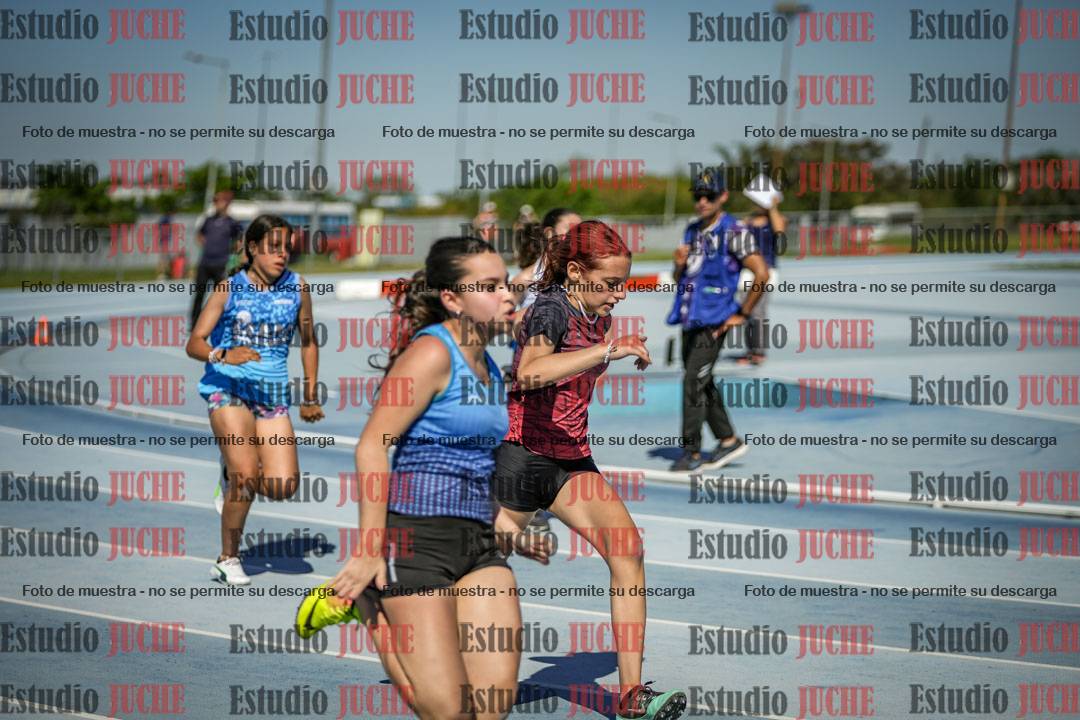Fotos de los 150 m llanos de mujeres