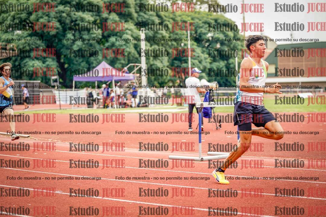 Fotos de los 400 m con vallas de varones