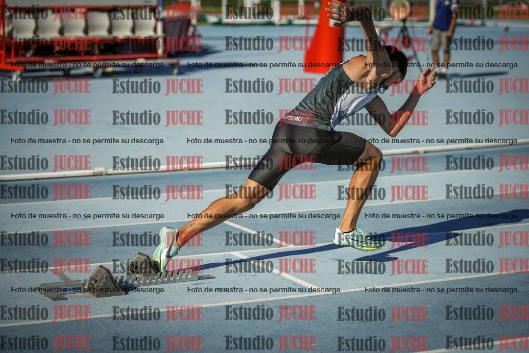 Fotos de los 400 m llanos de varones