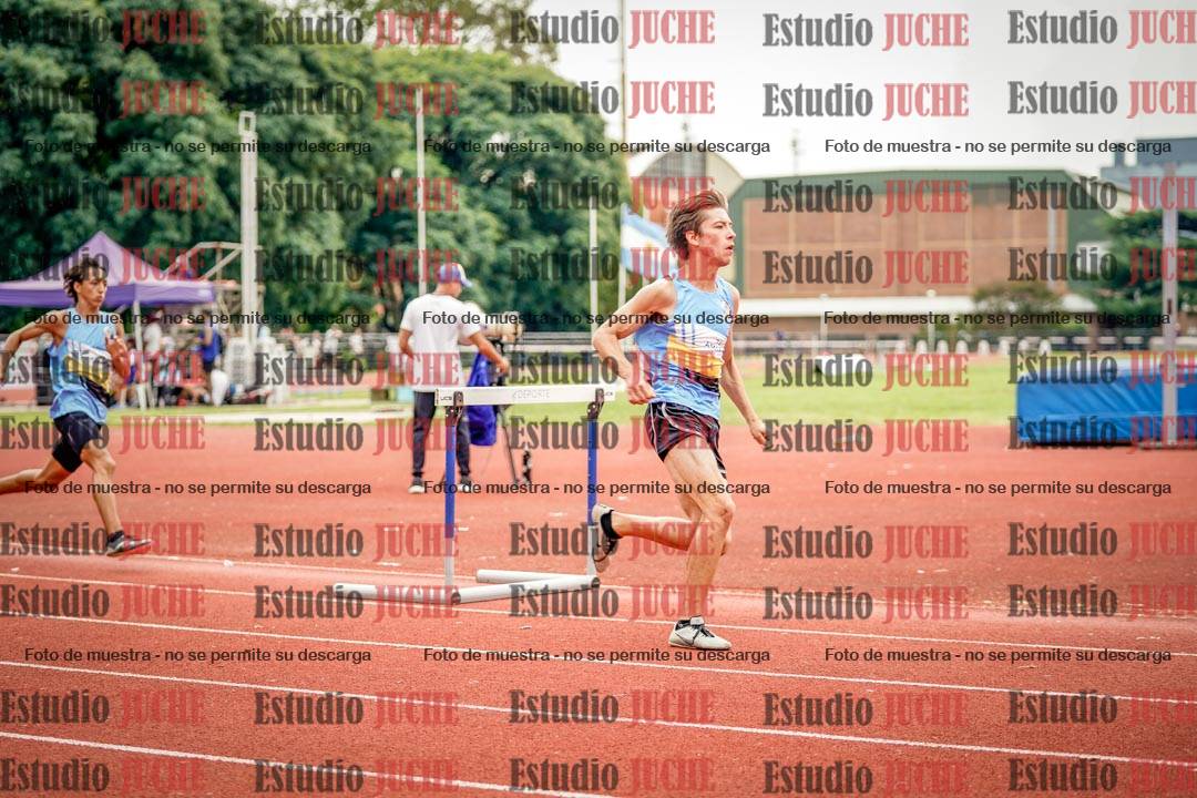 Fotos de los 400 m con vallas de varones