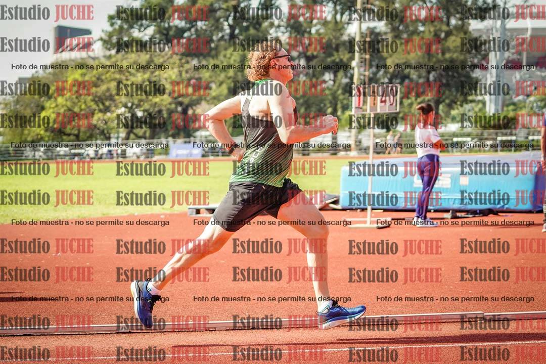 Fotos de los 800 m llanos de varones