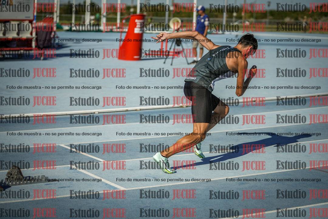 Fotos de los 400 m llanos de varones
