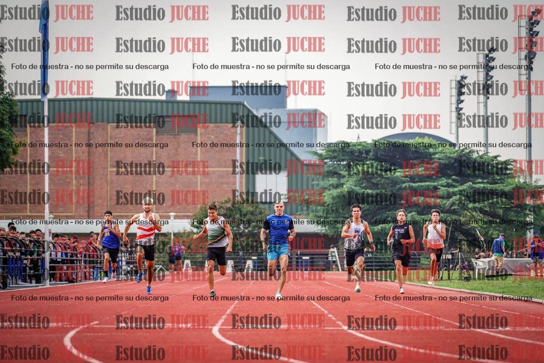 Fotos de los 200 m llanos de varones
