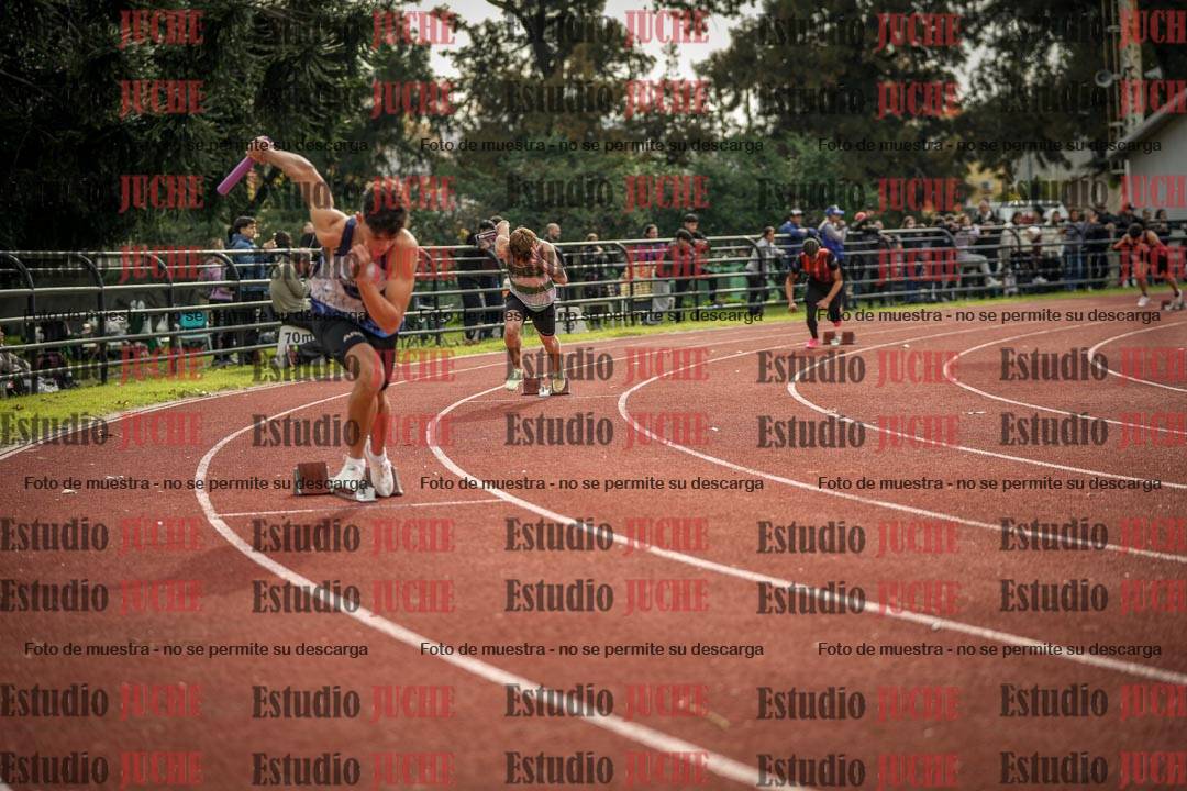 Fotos de las postas 4x400 m llanos de varones
