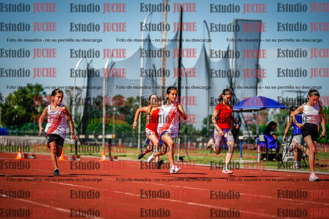 Fotos de los 50 m llanos de mujeres