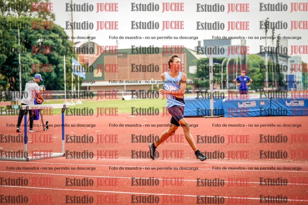 Fotos de los 400 m con vallas de varones