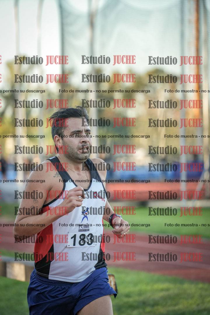 Fotos de los 3000 m llanos de varones