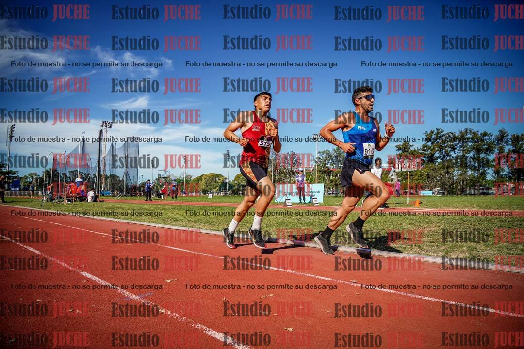 Fotos de los 5000 m llanos de varones