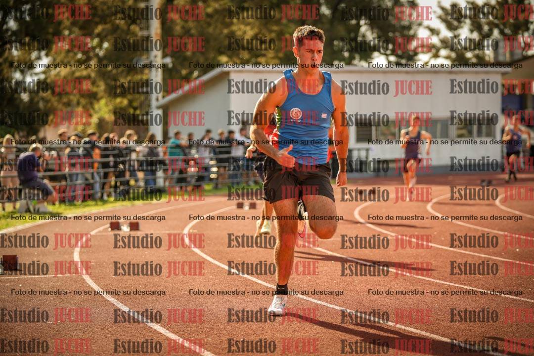 Fotos de los 400 m llanos de varones