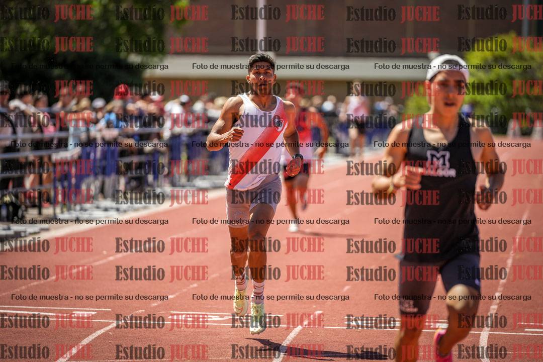Fotos de los 400 m llanos de varones