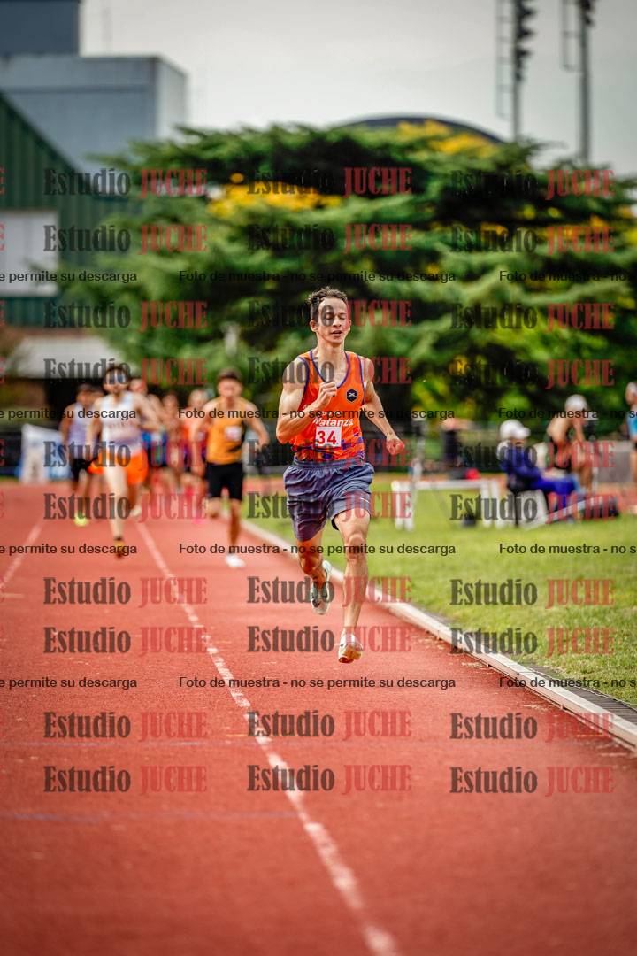 Fotos de los 800 m de varones