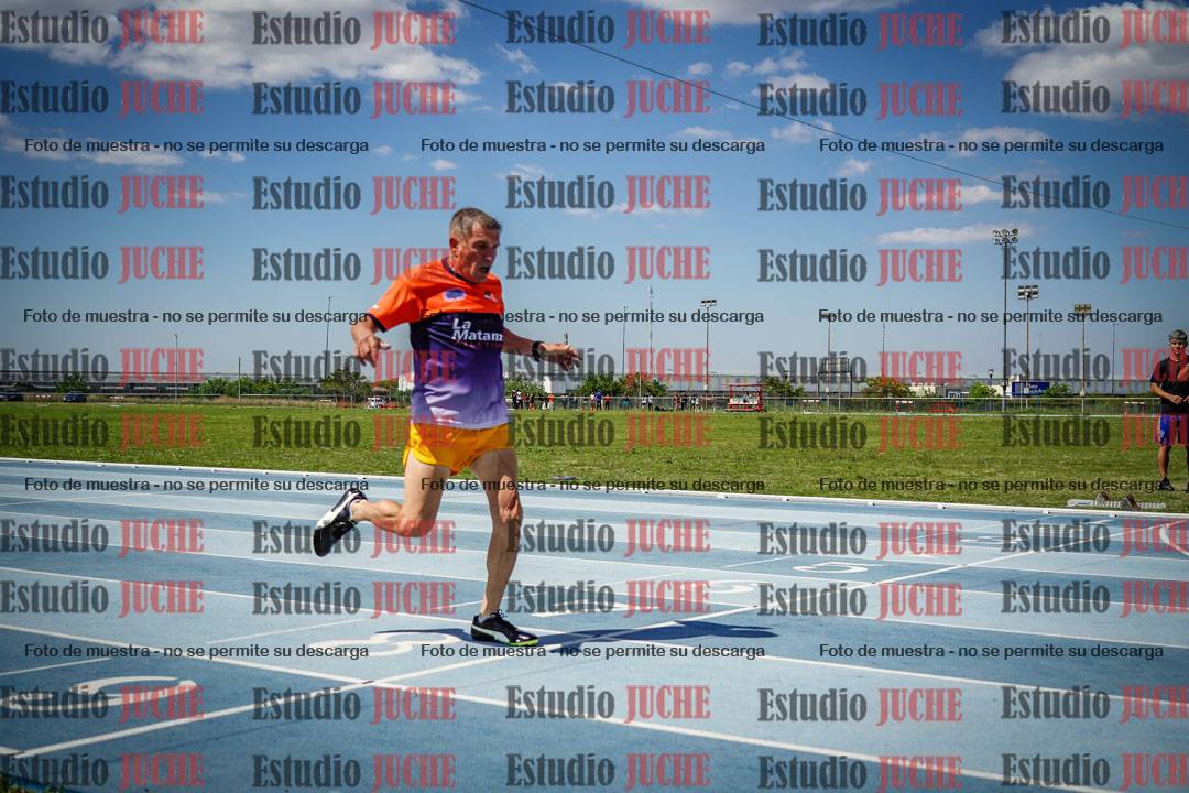 Fotos de los 400 m llanos de varones