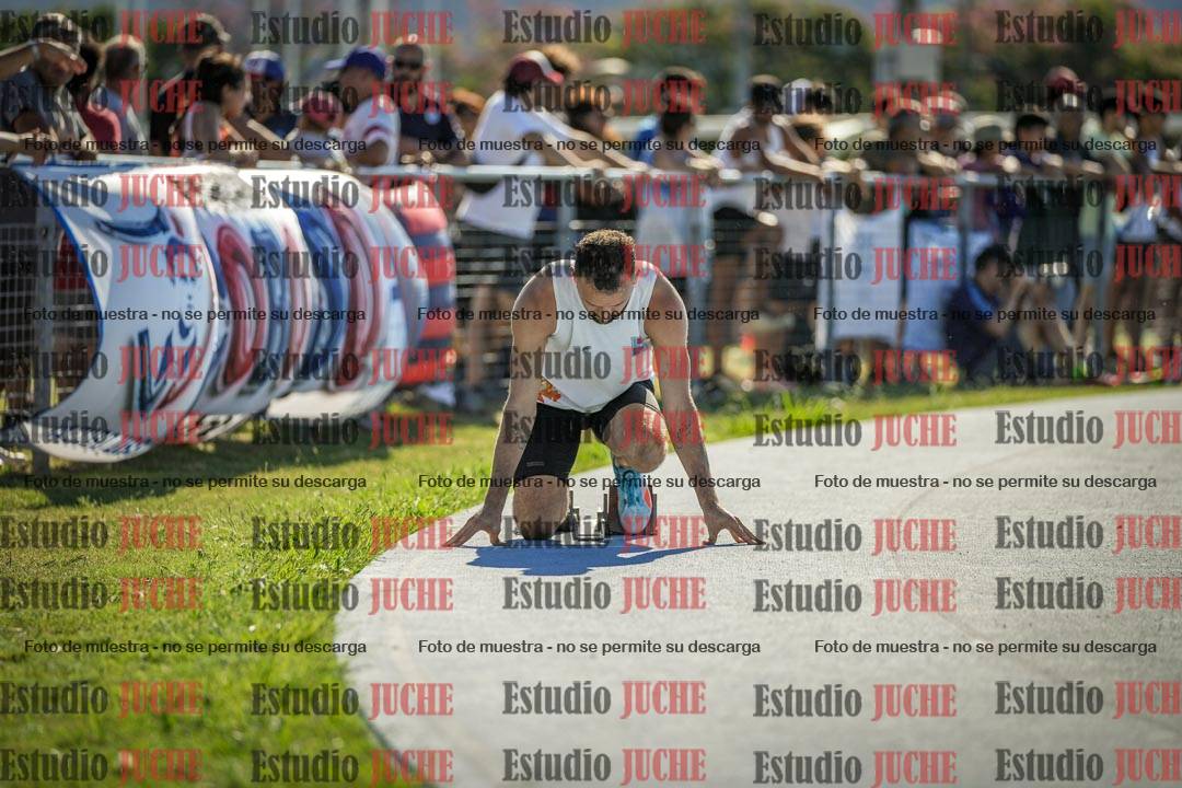 Fotos de los 400 m llanos de varones