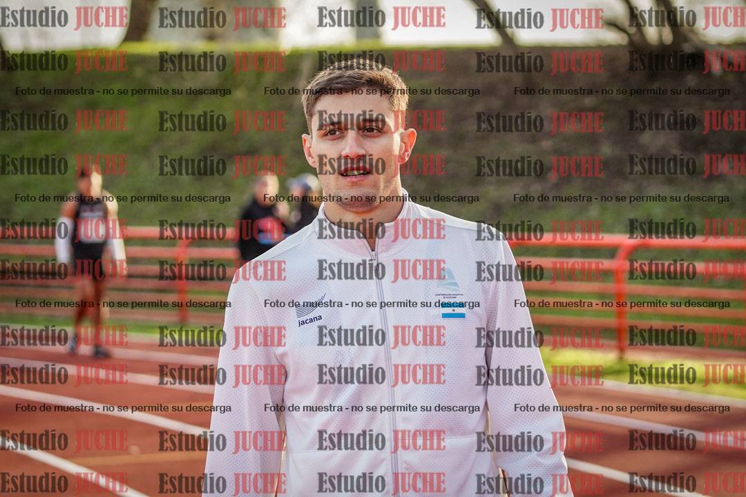 Fotos de algunos extras y podios del día 3