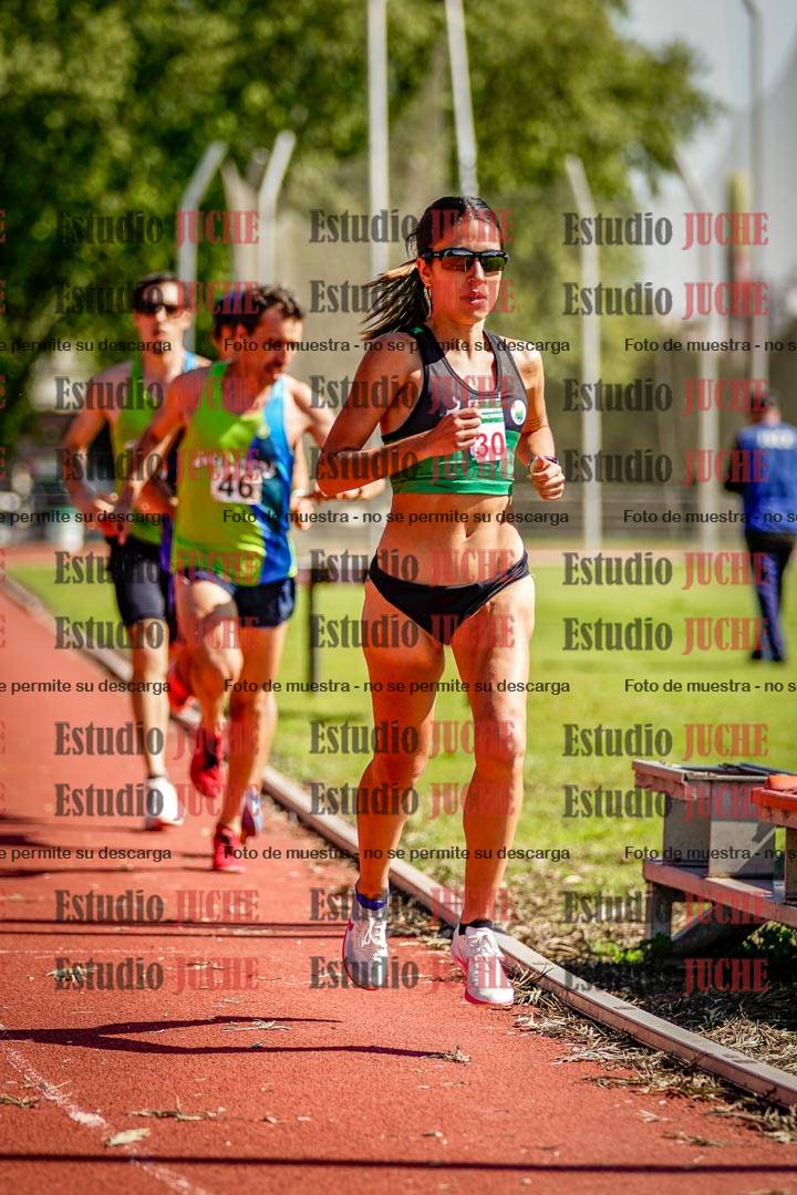 Fotos de los 5000 m llanos de mujeres y varones