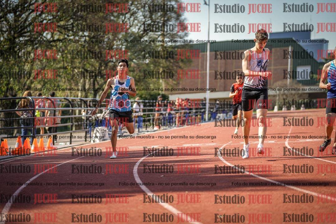 Fotos de los 400 m llanos de varones