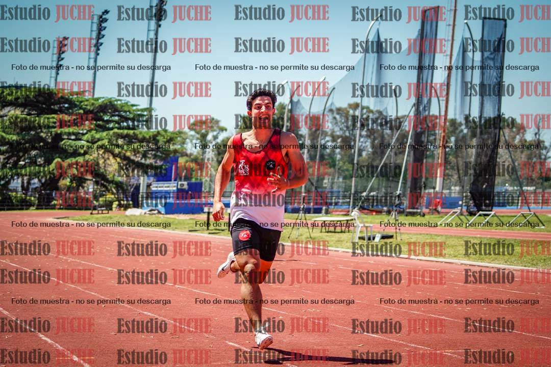 Fotos de los 400 m llanos de varones