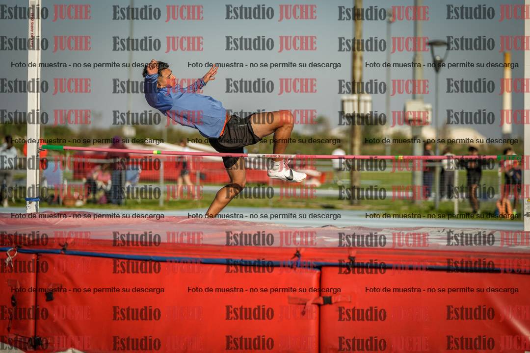 Fotos del salto en alto de varones - decatlón 4