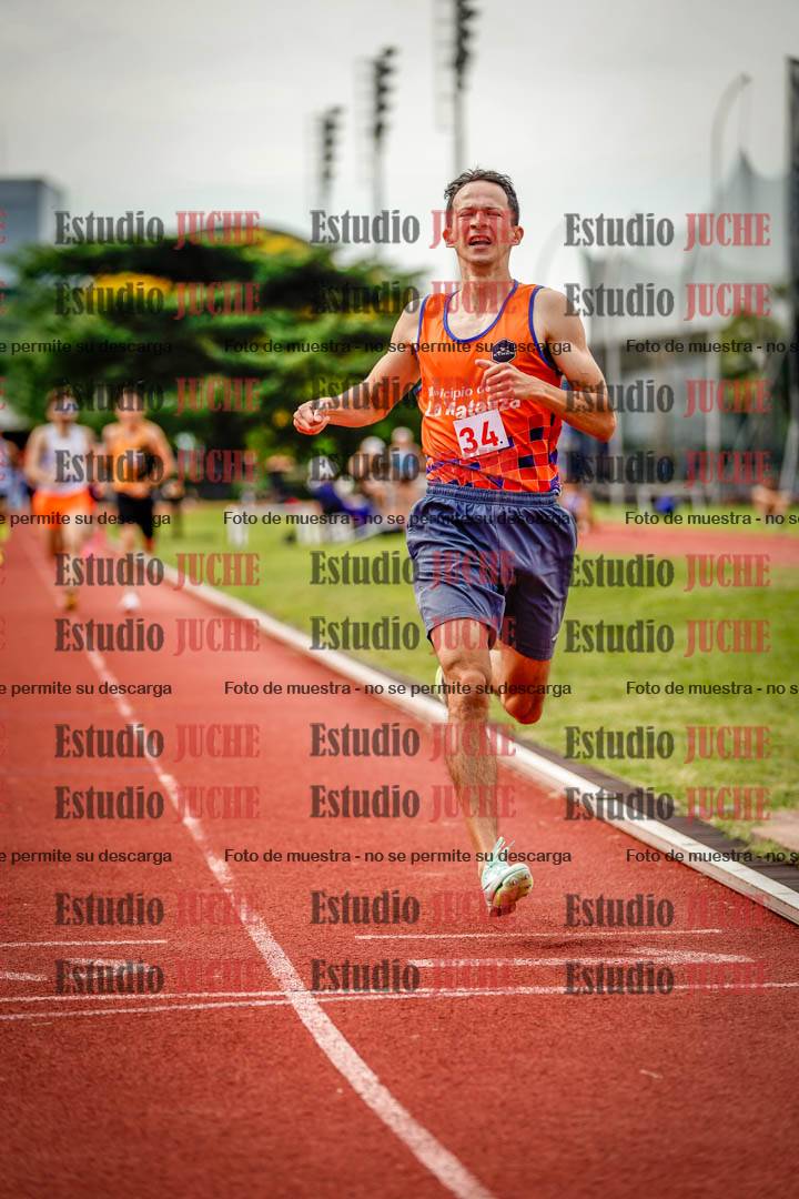 Fotos de los 800 m de varones
