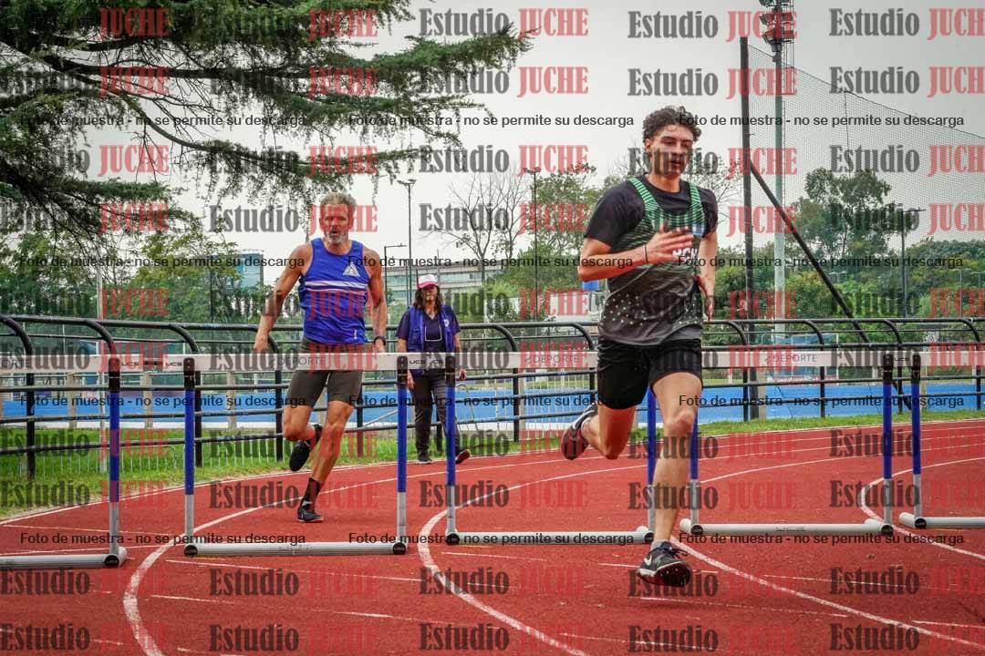 Fotos de los 400 m con vallas de varones