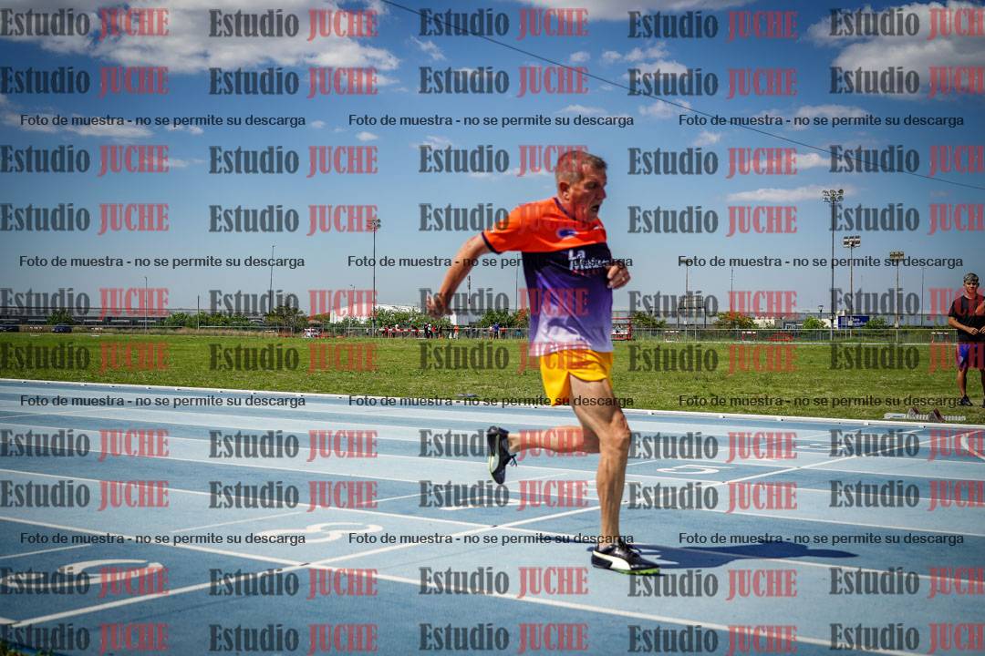 Fotos de los 400 m llanos de varones