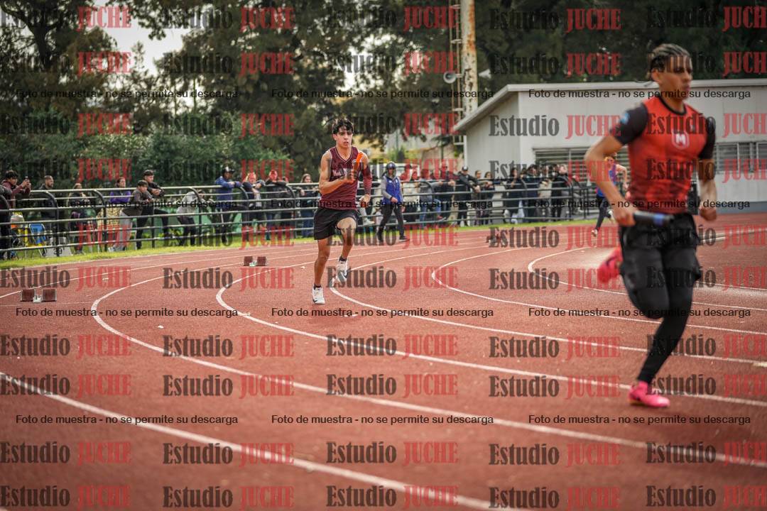 Fotos de las postas 4x400 m llanos de varones