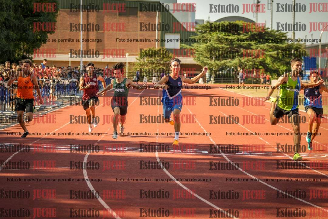 Fotos de los 100 m llanos de varones - FINAL U20