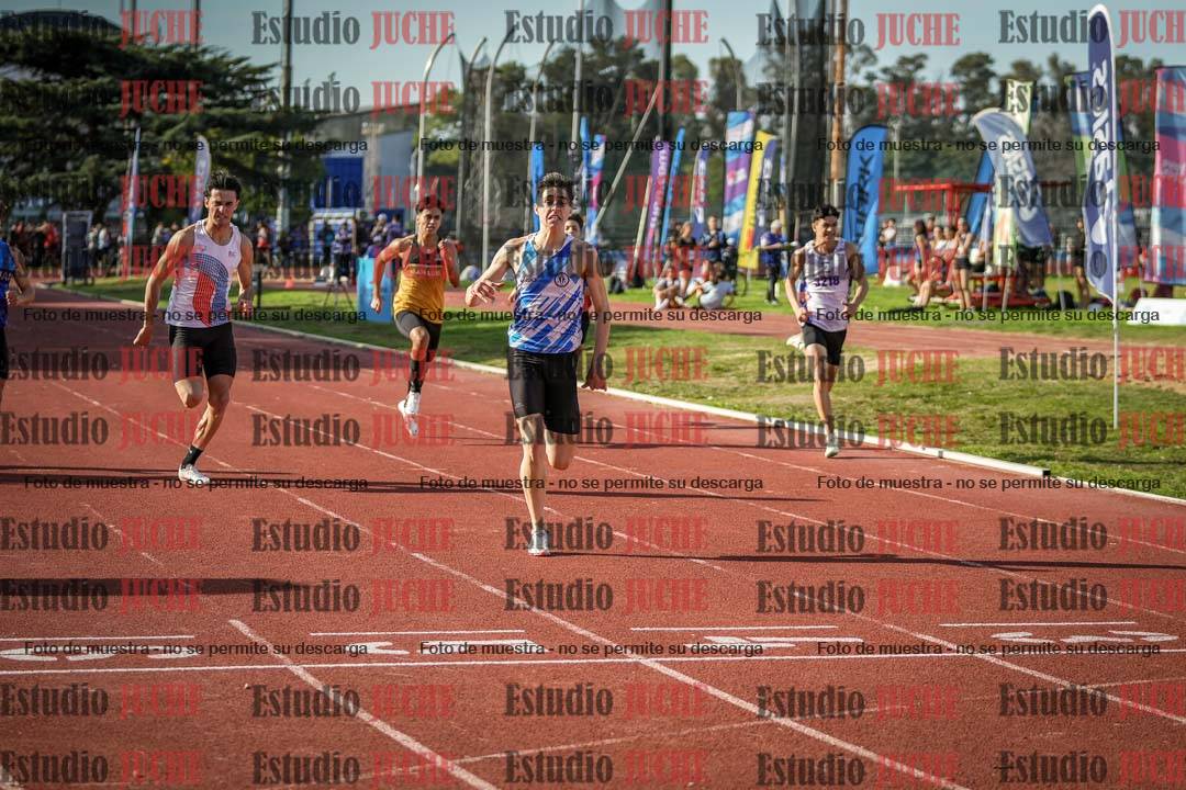 Fotos de los 200 m llanos de varones - FINAL