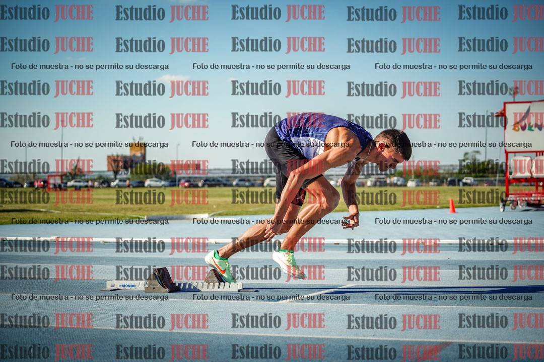 Fotos de los 400 m llanos de varones