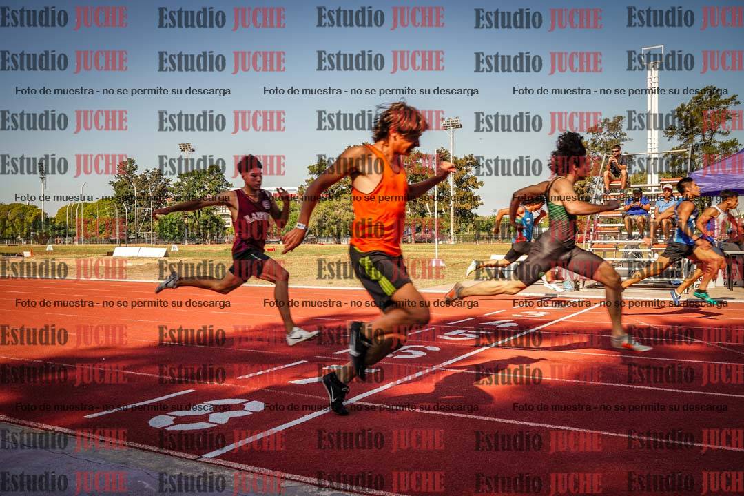 Fotos de los 100 m llanos de varones - FINAL U20